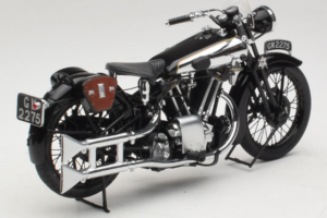 Brough Superior SS 100 T. E. Lawrence Minichamps 1:18 122135500 Metall - pilt 2/6