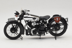 Brough Superior SS 100 T. E. Lawrence Minichamps 1:18 122135500 Metall - pilt 3/6