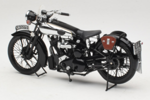Brough Superior SS 100 T. E. Lawrence Minichamps 1:18 122135500 Metall - pilt 5/6