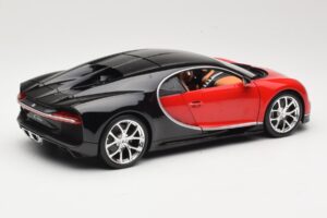 Bugatti Chiron Must & Punane Bburago 1:18 18-11040 Metall - pilt 3/8