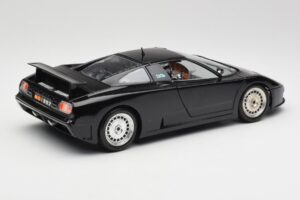 Bugatti EB110 Must Bburago 1:18 3055 Metall - pilt 3/8