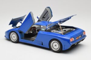 Bugatti EB110 Tumesinine Bburago 1:18 3035-DB Metall - pilt 5/8