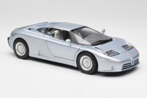 Bugatti EB110 SS Hõbedane Anson 1:18 30303-W-M2 Metall - pilt 6/8
