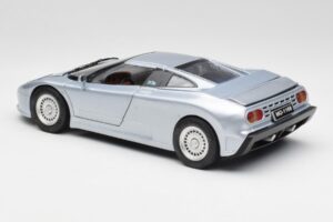 Bugatti EB110 SS Hõbedane Anson 1:18 30303-W-M2 Metall - pilt 7/8