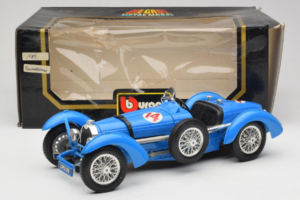 Bugatti Type 51 Grand Prix #14 Sinine Bburago 1:18 3012-M1 Metall - pilt 6/6