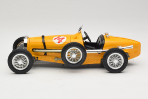 Bugatti Type 59 #14 Grand Prix Oranž Bburago 1:18 3012 Metall - pilt 3/6