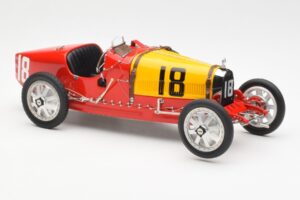 Bugatti T35 National Colors Spain CMC 1:18 M-100-B-016 Metall - pilt 4/6