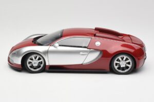Bugatti Veyron Edition Centenaire Chrome Red Minichamps 1:18 100110851-O Metall - pilt 4/8