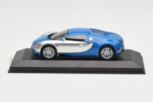 Bugatti Veyron Centenaire Sinine Metallik Hõbedane Minichamps 1:43 400110850 Metall