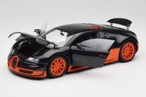 Bugatti Veyron Super Sport World Record Edition Carbon & Orange Minichamps 1:18 100110840 Metall - pilt 2/8