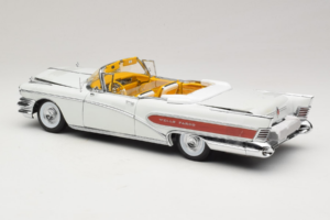 Buick Limited Wells Fargo Sinine Sun Star 1:18 4821 Metall - pilt 5/6