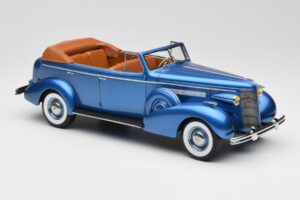 Buick Roadmaster 80-C Four Door Phaeton Blue Metallic BoS Models 1:18 BOS372 Vaik - pilt 4/6