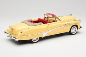 Buick Roadmaster Chrome Yellow Motormax 1:18 23124646-M17 Metall - pilt 3/8
