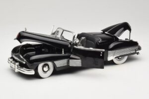 Buick Y-Job Must Anson 1:18 30409 Metall - pilt 2/8