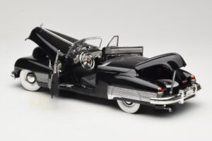 Buick Y-Job Must Anson 1:18 30409 Metall - pilt 5/8