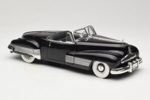 Buick Y-Job Must Anson 1:18 30409 Metall - pilt 6/8