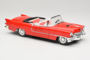 Cadillac Kabriolett Punane James Dean Solido 1:18 98019 Metall - pilt 6/8
