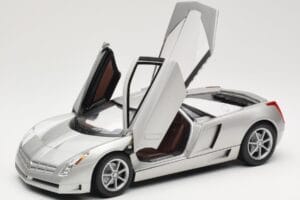 Cadillac Cien Hõbedane Hot Wheels 1:18 57296 Metall - pilt 2/8