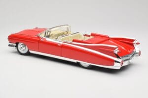 Cadillac Eldorado Biarritz Bolero Red Maisto 1:18 31813 Metall - pilt 7/8