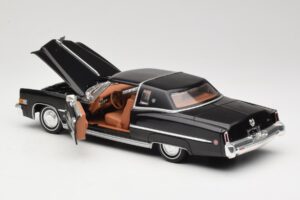 Cadillac Eldorado Must Anson 1:18 30357 Metall - pilt 5/8