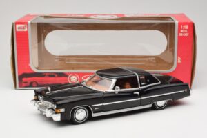 Cadillac Eldorado Must Anson 1:18 30357 Metall - pilt 8/8