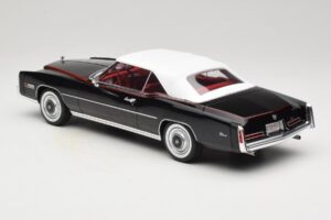 Cadillac Eldorado Kabriolett Must MCG 1:18 MCG18473 Metall - pilt 5/8