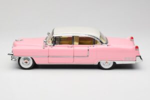 Cadillac Fleetwood Elvis Presley Roosa MRC 1:18 LIC1000 Metall - pilt 4/8