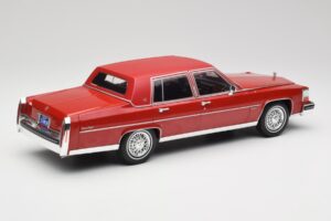 Cadillac Fleetwood Brougham Tumepunane Metallik MCG 1:18 MCG18251 Metall - pilt 2/6