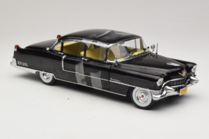 Cadillac Fleetwood Series 60 The Godfather Greenlight 1:18 12949 Metall - pilt 4/6