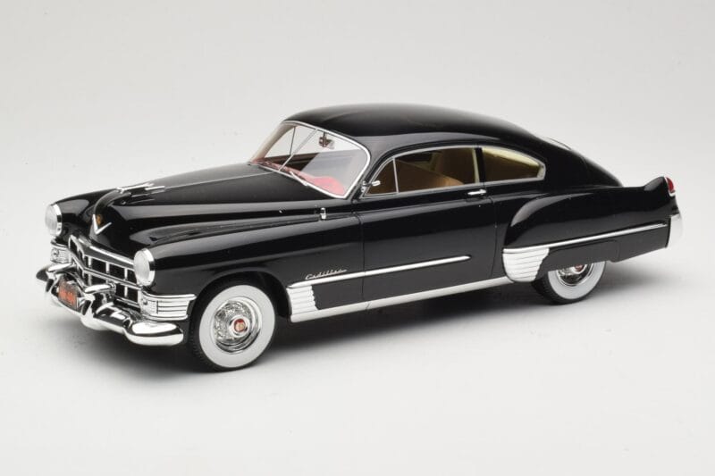 Cadillac Series 62 Club Sedanette Must BoS Models 1:18 BOS292 Vaik