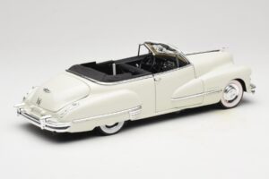 Cadillac Series 62 Kabriolett Valge Anson 1:18 30335 Metall - pilt 3/8