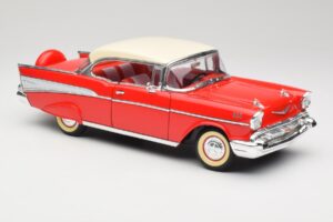 Chevrolet Bel Air Matador Punane & India Elevandiluuvärv Road Legends 1:18 92109 Metall - pilt 6/8
