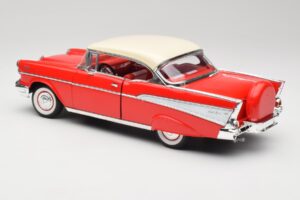 Chevrolet Bel Air Matador Punane & India Elevandiluuvärv Road Legends 1:18 92109 Metall - pilt 7/8