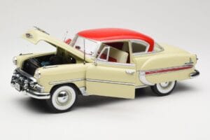 Chevrolet Bel Air Beež Sun Star 1:18 1600 Metall - pilt 2/8