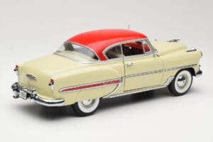 Chevrolet Bel Air Beež Sun Star 1:18 1600 Metall - pilt 3/8