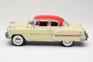 Chevrolet Bel Air Beež Sun Star 1:18 1600 Metall - pilt 4/8