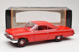 Chevrolet Bel Air Punane Maisto 1:18 31641 Metall - pilt 8/8