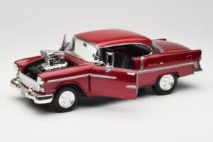 Chevrolet Bel Air Punane Motormax 1:18 73100TC-M1 Metall - pilt 2/8
