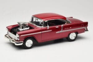 Chevrolet Bel Air Punane Motormax 1:18 73100TC-M1 Metall