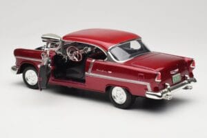 Chevrolet Bel Air Punane Motormax 1:18 73100TC-M1 Metall - pilt 5/8