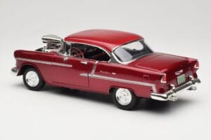 Chevrolet Bel Air Punane Motormax 1:18 73100TC-M1 Metall - pilt 7/8