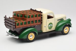 Chevrolet Brasseur Perrier Delivery Van Roheline Solido 1:18 203243 Metall - pilt 3/8