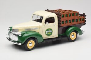 Chevrolet Brasseur Perrier Delivery Van Roheline Solido 1:18 203243 Metall