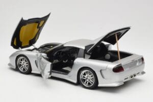 Chevrolet Callaway C12 Hõbedane AUTOart 1:18 71011 Metall - pilt 5/8