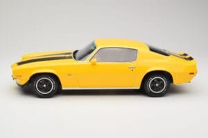 Chevrolet Camaro Z28 RS Daytona Yellow Otto 1:12 G085 Vaik - pilt 3/6