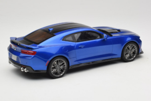 Chevrolet Camaro ZL1 Gen 6 Sinine GT Spirit 1:18 GT177 Vaik - pilt 2/6