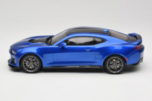 Chevrolet Camaro ZL1 Gen 6 Sinine GT Spirit 1:18 GT177 Vaik - pilt 3/6