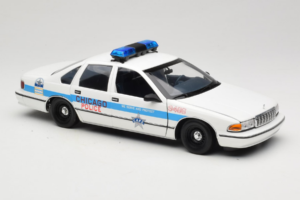 Chevrolet Caprice Chicago Politsei UT Models 1:18 180142096 Metall - pilt 6/8