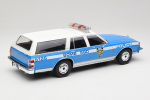 Chevrolet Caprice Estate Wagon NYPD MCG 1:18 MCG18477 Metall - pilt 2/6