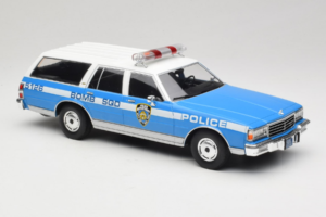 Chevrolet Caprice Estate Wagon NYPD MCG 1:18 MCG18477 Metall - pilt 4/6